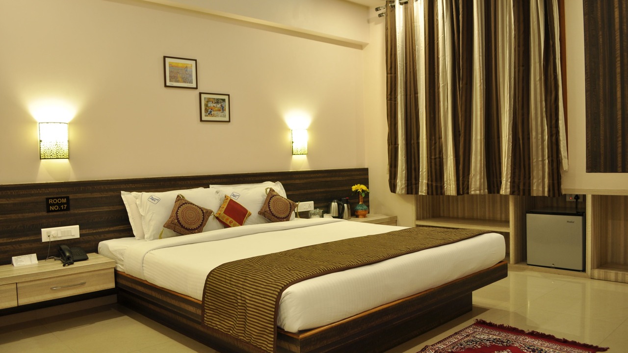 Photo of Bedroom in Kolhapur