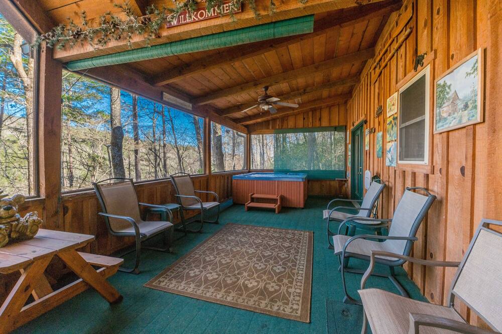 Photo of Patio Balcony in Sautee Nacoochee
