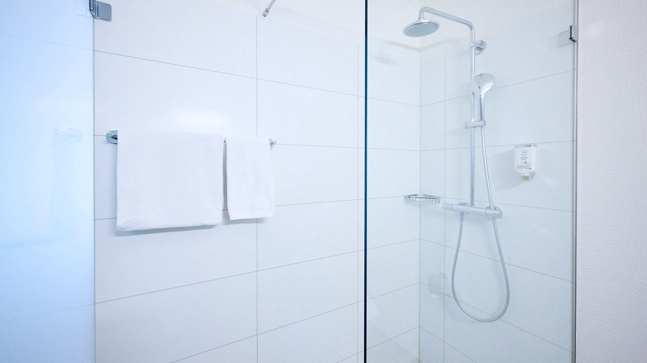 Photo of Bathroom in Lachen