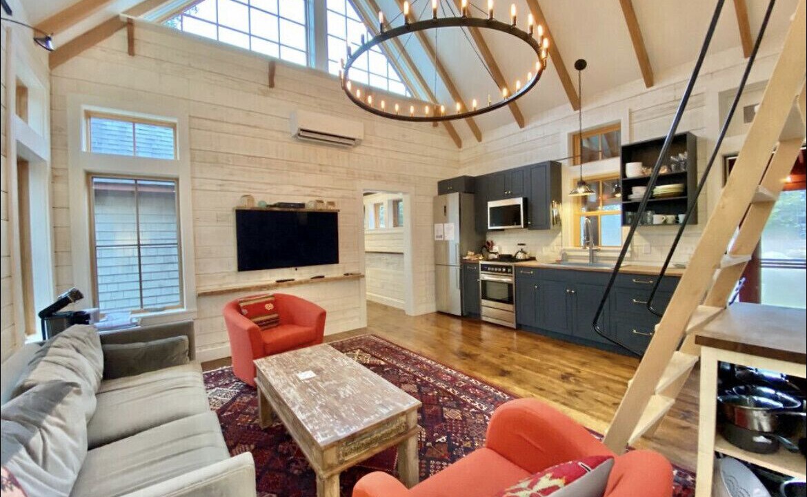 Photo of Livingroom in Manset