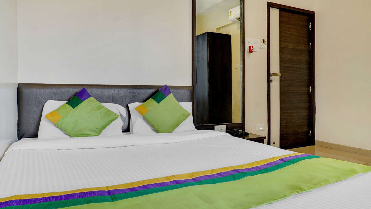 Photo of Bedroom in Hadapsar