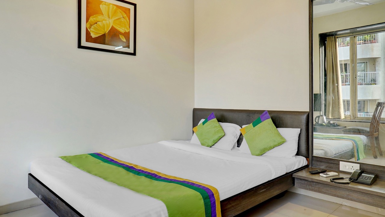 Photo of Bedroom in Hadapsar