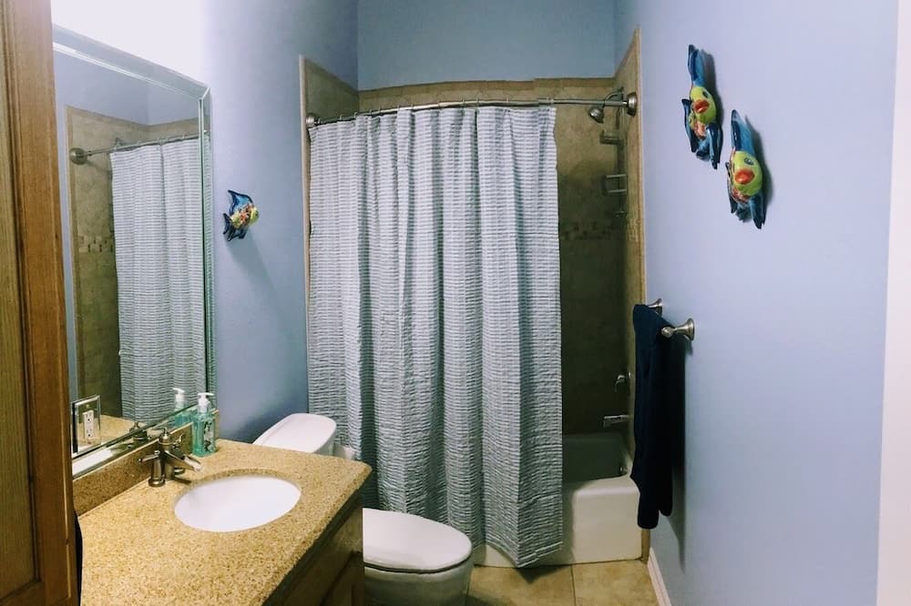 Photo of Bathroom in Laguna Vista
