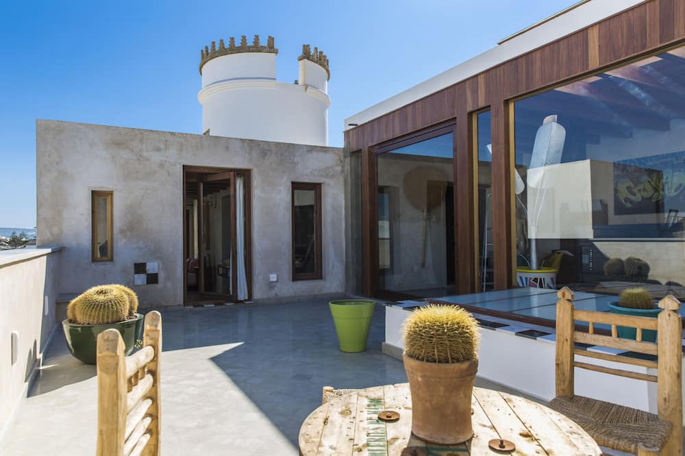 Photo of Patio Balcony in Ahl Agadir
