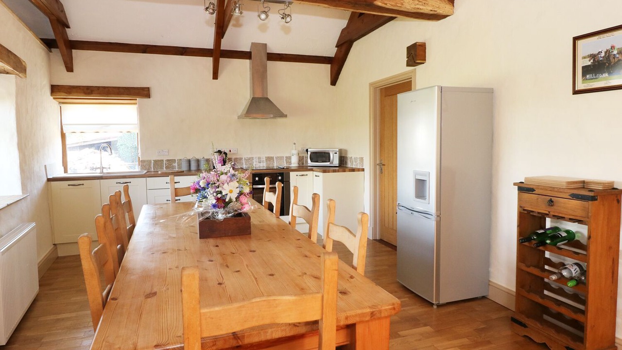 Photo of Kitchen in Efailwen