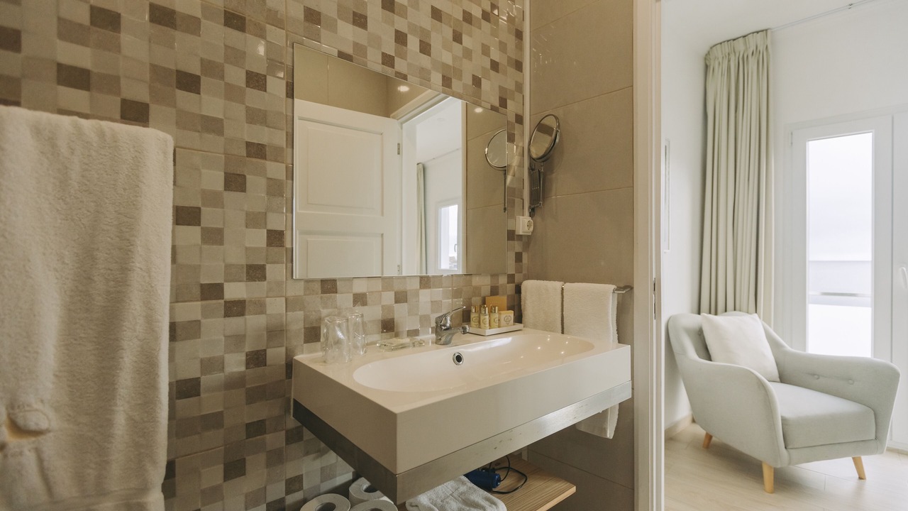 Photo of Bathroom in Ponta Delgada