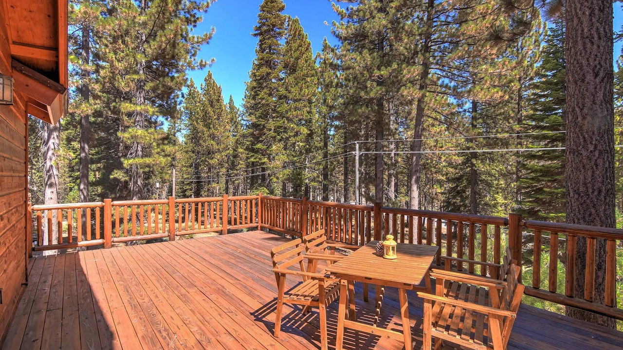 Photo of Outdoor in Country Club Estates