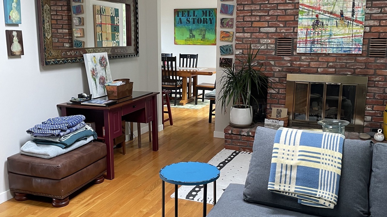 Photo of Livingroom in Sudden Valley