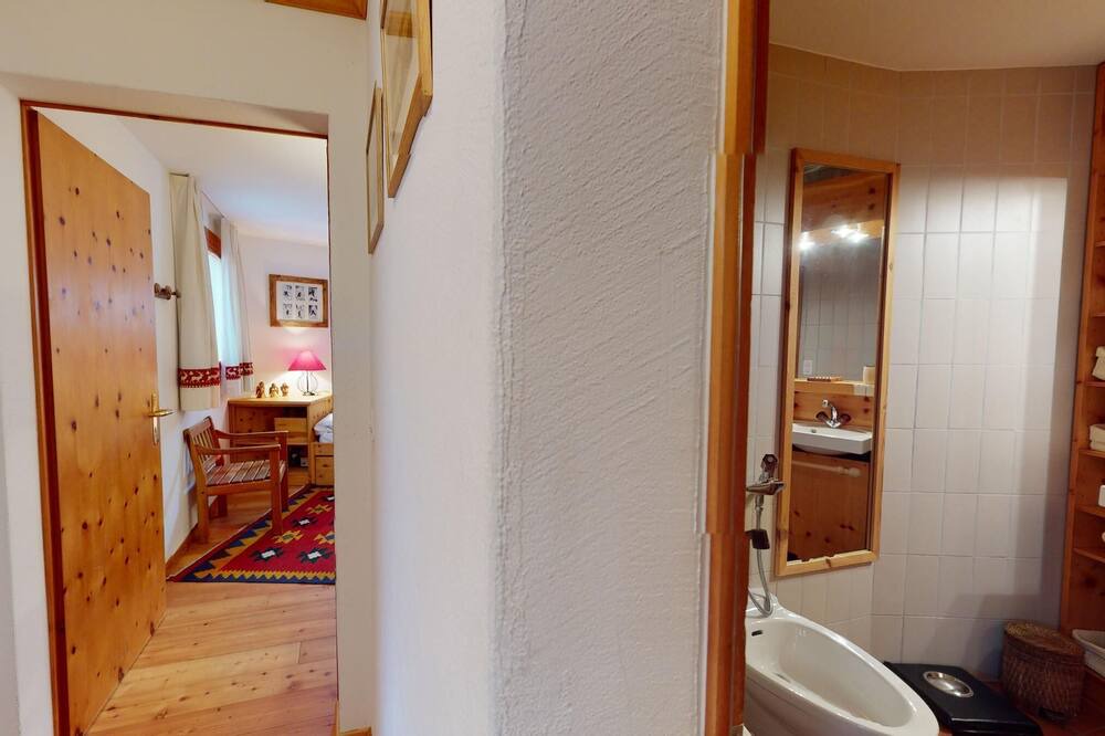 Photo of Bedroom in Surlej