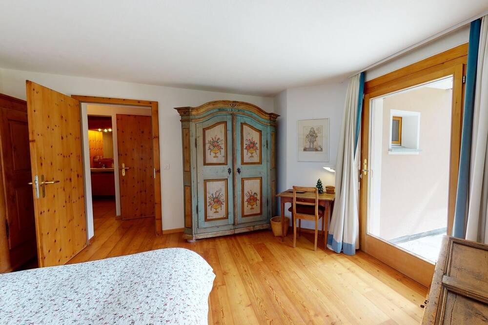 Photo of Bedroom in Surlej