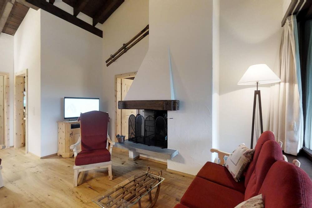 Photo of Livingroom in Surlej
