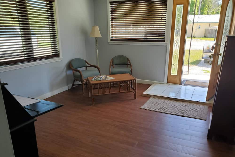 Photo of Bedroom in Core Creek