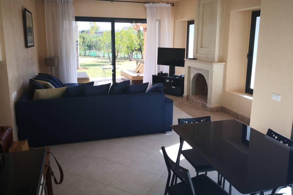 Photo of Livingroom in Issen