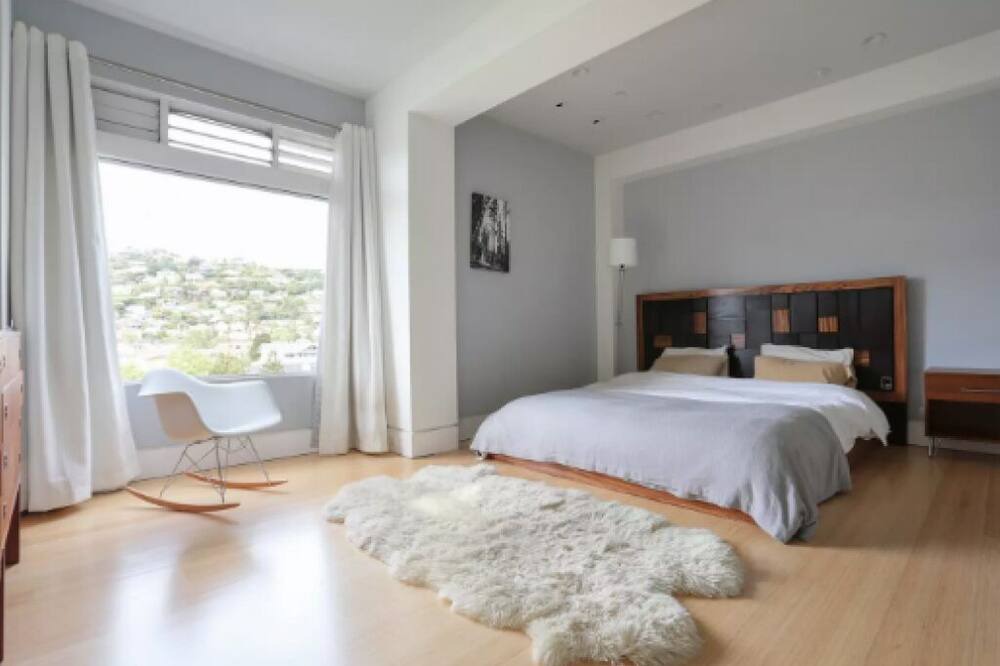 Photo of Bedroom in Belvedere Tiburon