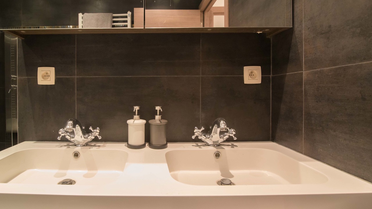 Photo of Bathroom in University District