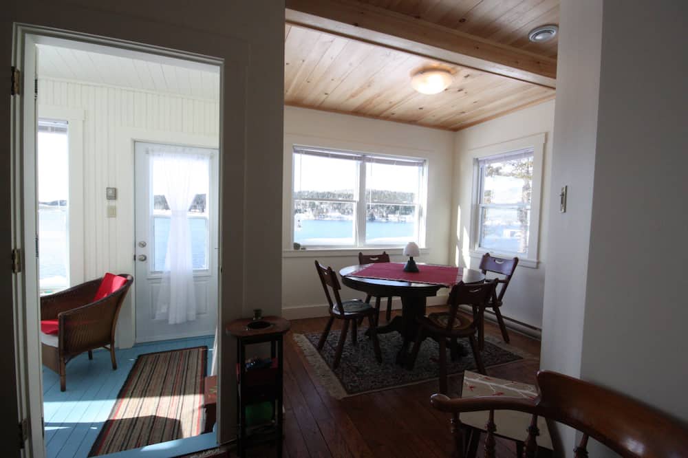 Photo of Kitchen in Boutiliers Point