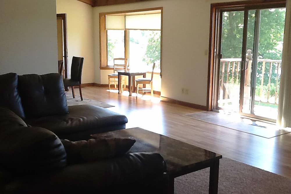 Photo of Livingroom in Parkers Prairie