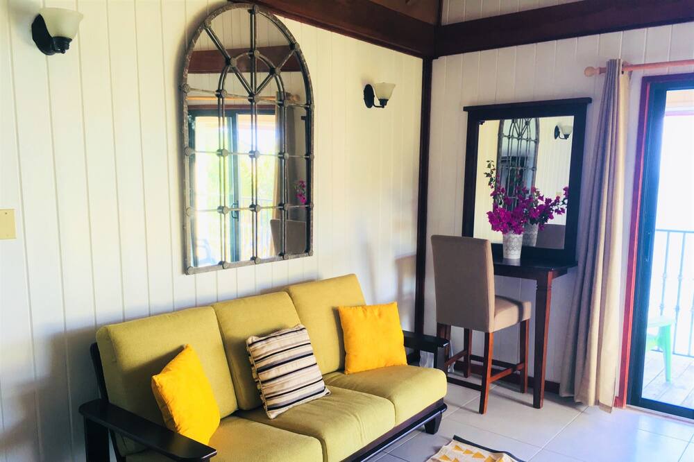 Photo of Patio Balcony in Mamora Bay