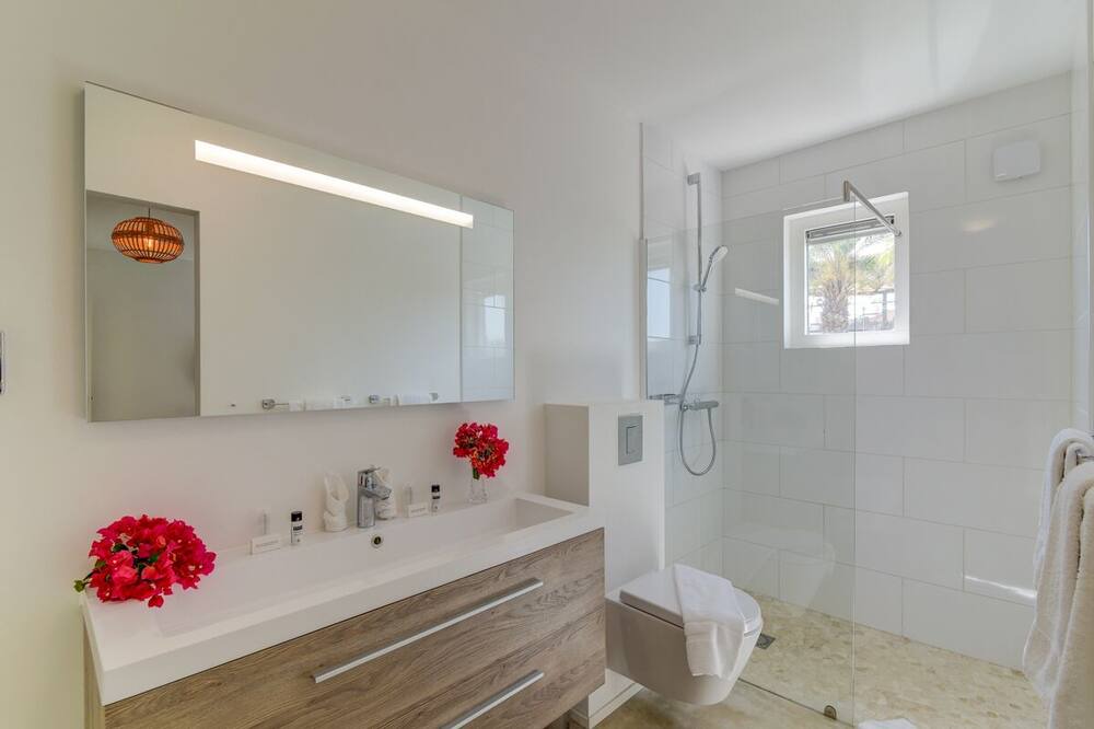Photo of Bathroom in Kralendijk