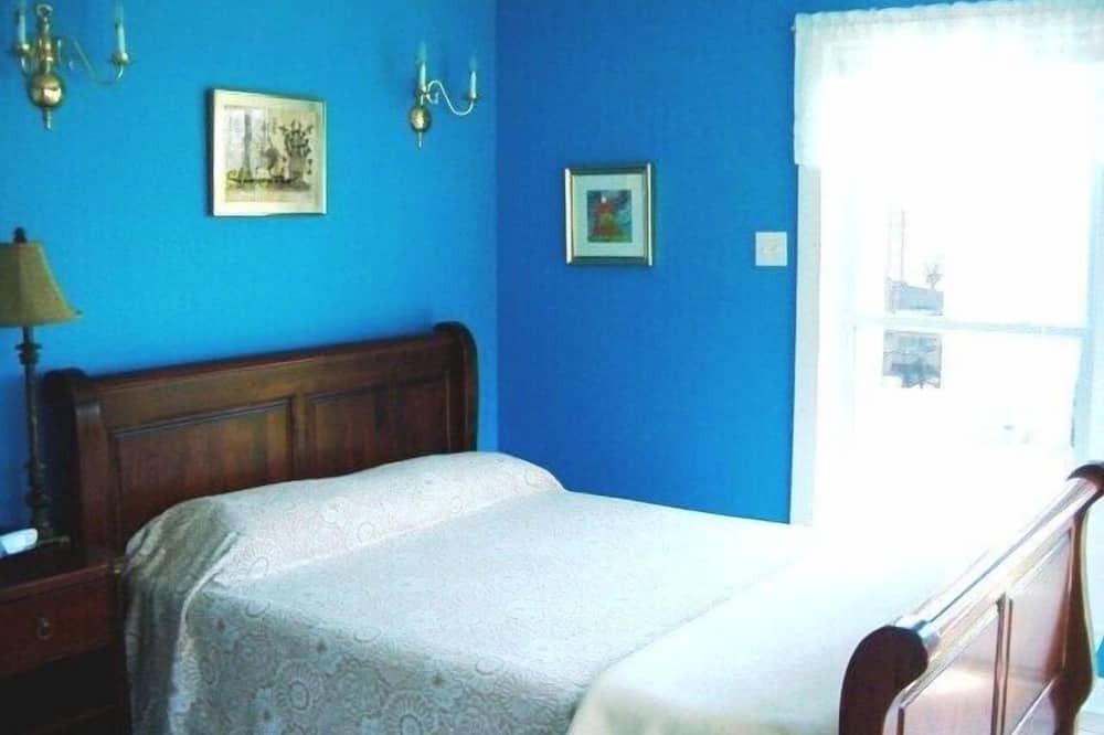 Photo of Bedroom in Hubbards