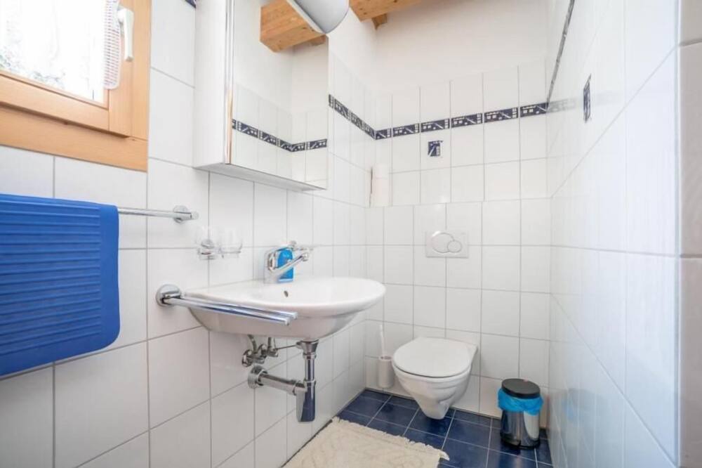 Photo of Bathroom in Riom-Parsonz
