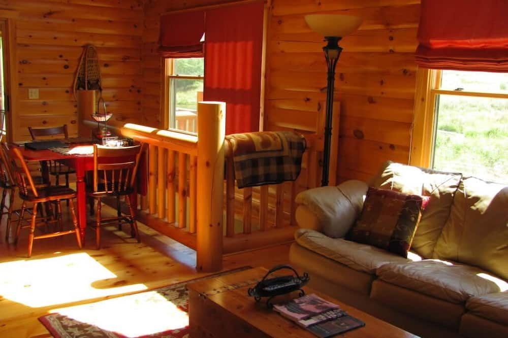 Photo of Livingroom in Dubuque