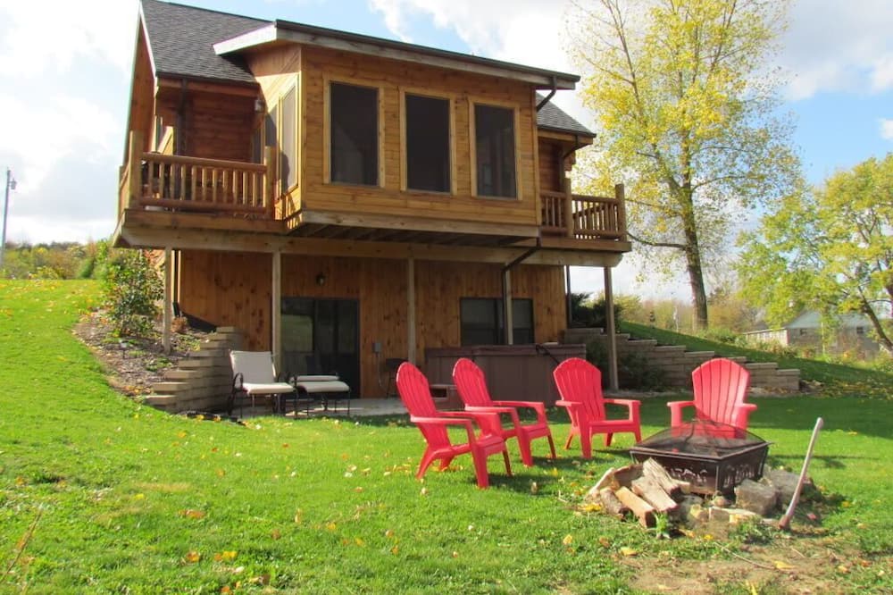 Photo of Outdoor in Dubuque