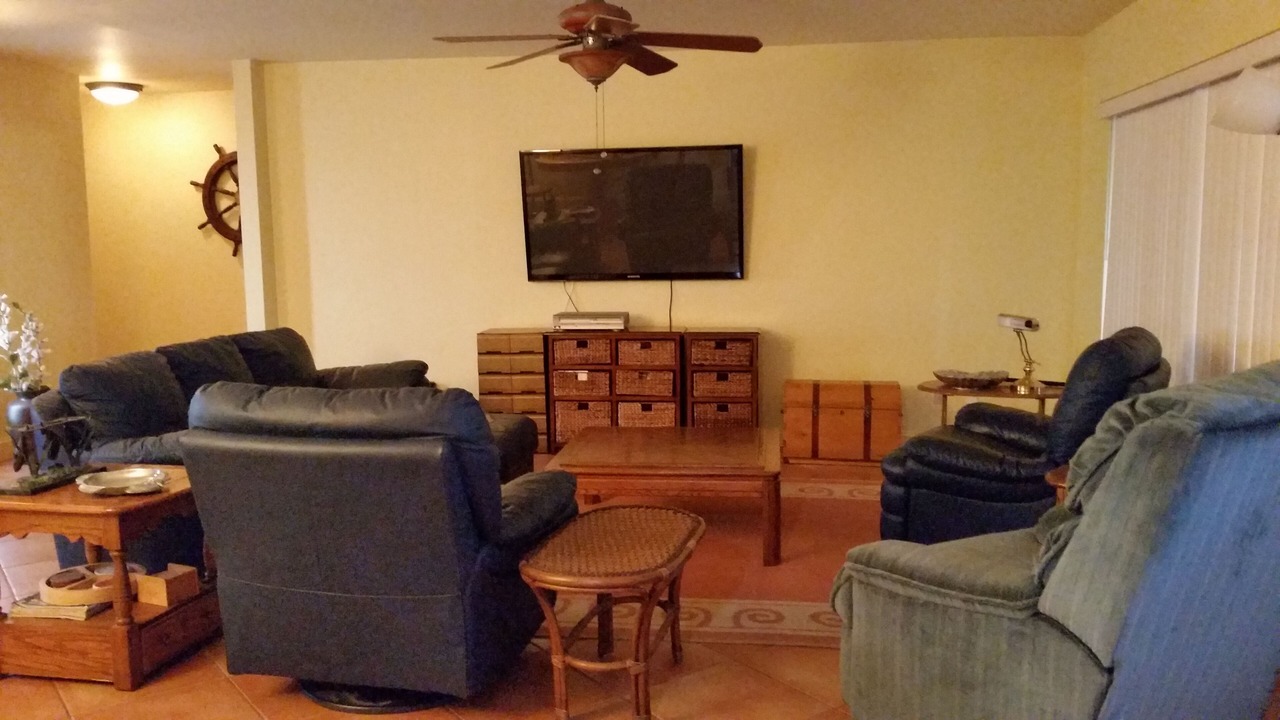 Photo of Livingroom in Hudson