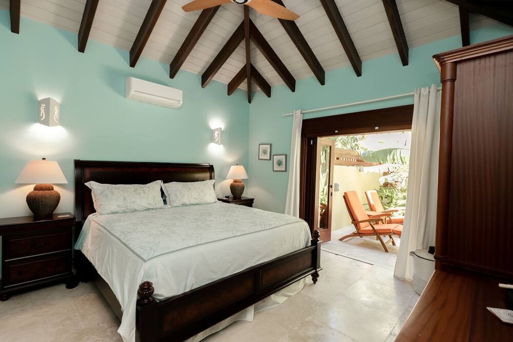 Photo of Bedroom in Mamora Bay