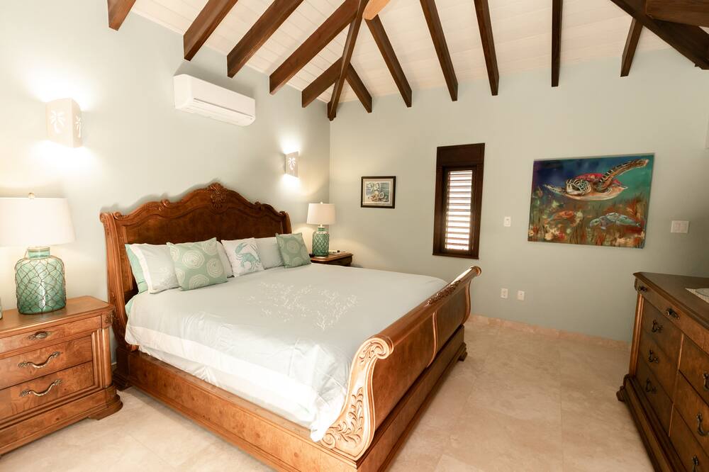 Photo of Bedroom in Mamora Bay