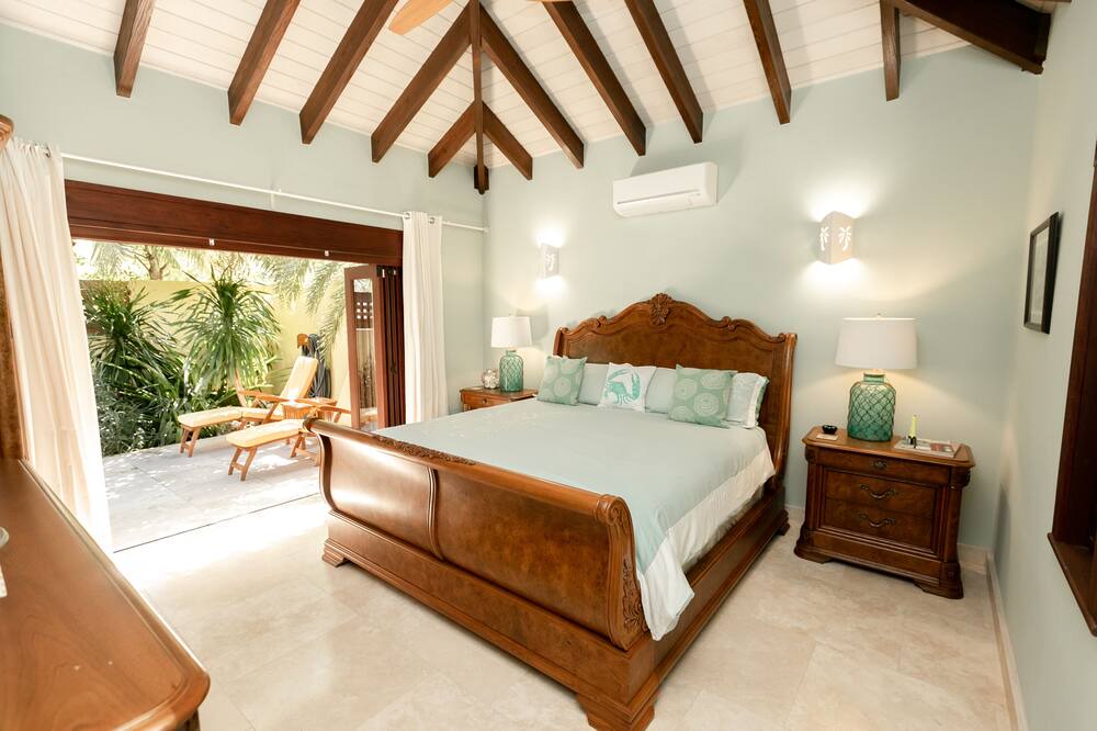 Photo of Bedroom in Mamora Bay