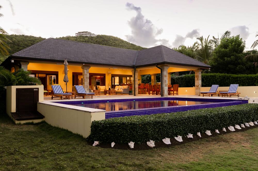 Photo of Outdoor in Mamora Bay