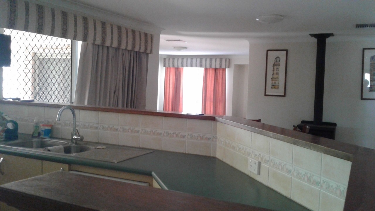 Photo of Kitchen in Thornlie