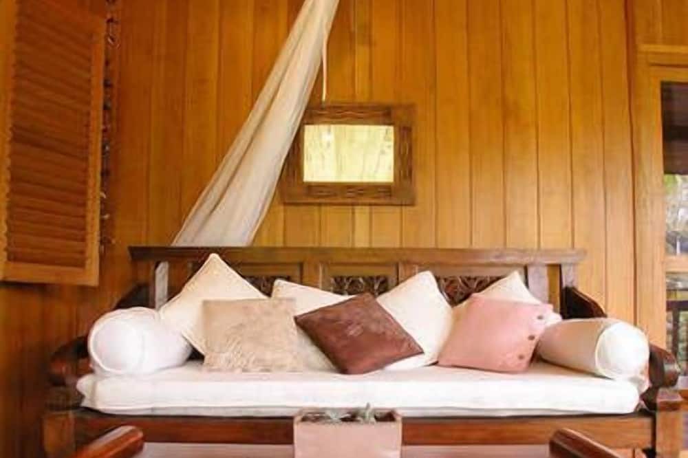 Photo of Bedroom in Main Arm