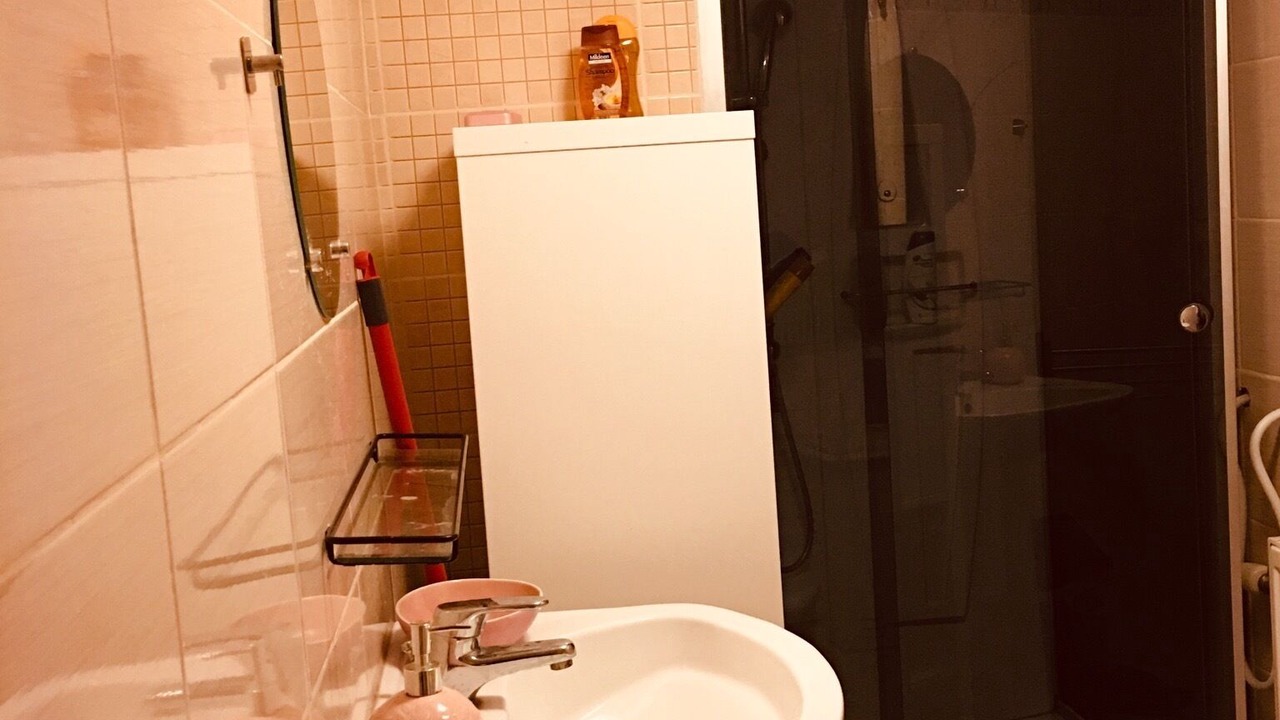 Photo of Bathroom in Drogenbos
