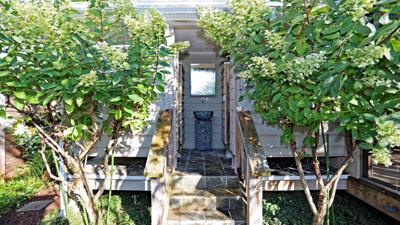 Photo of Outdoor in Dodds Addition