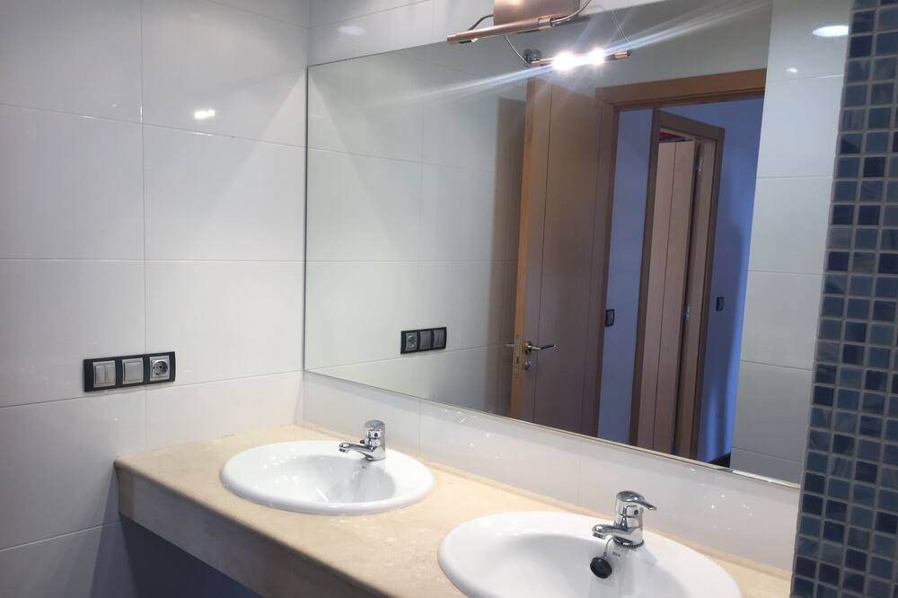 Photo of Bathroom in Souto