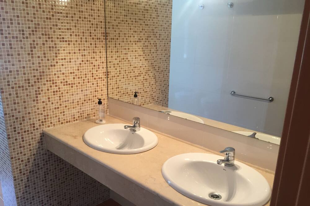 Photo of Bathroom in Souto