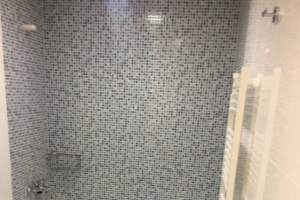 Photo of Bathroom in Souto