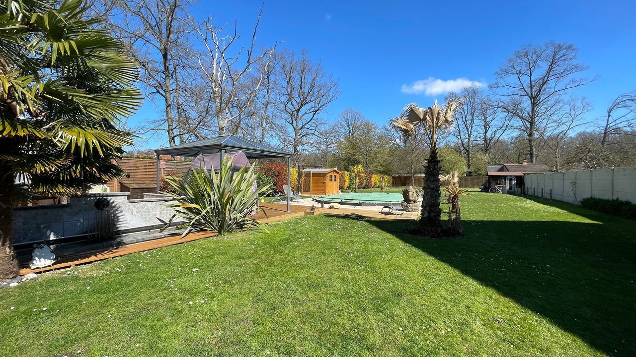 Photo of Outdoor in Dammarie Les Lys