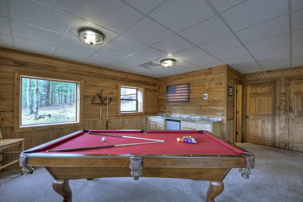 Photo of Bedroom in Hidden Lake