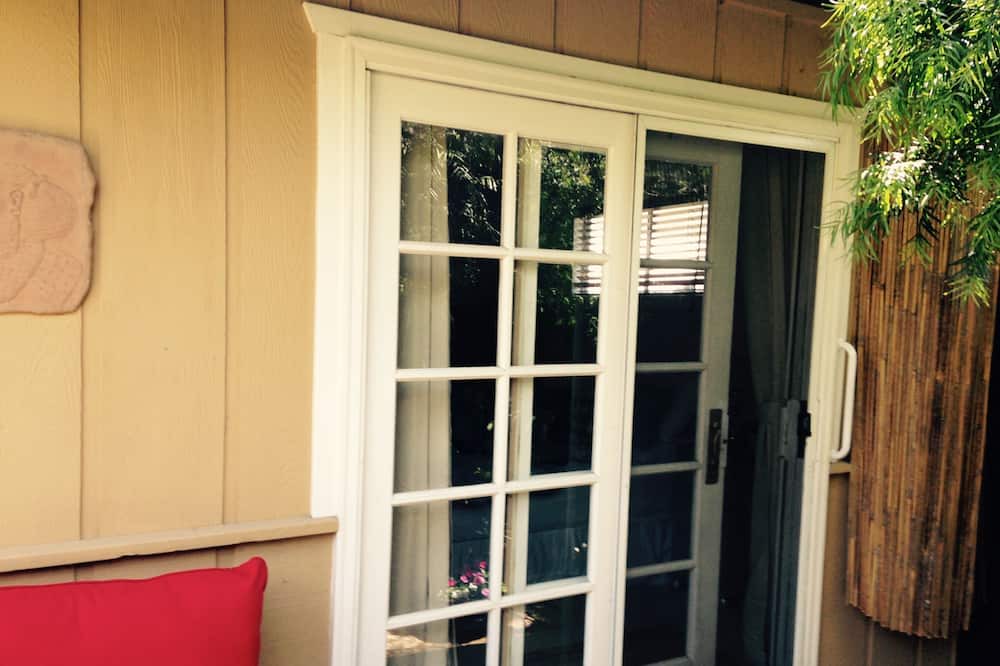 Photo of Bedroom in Mission Canyon