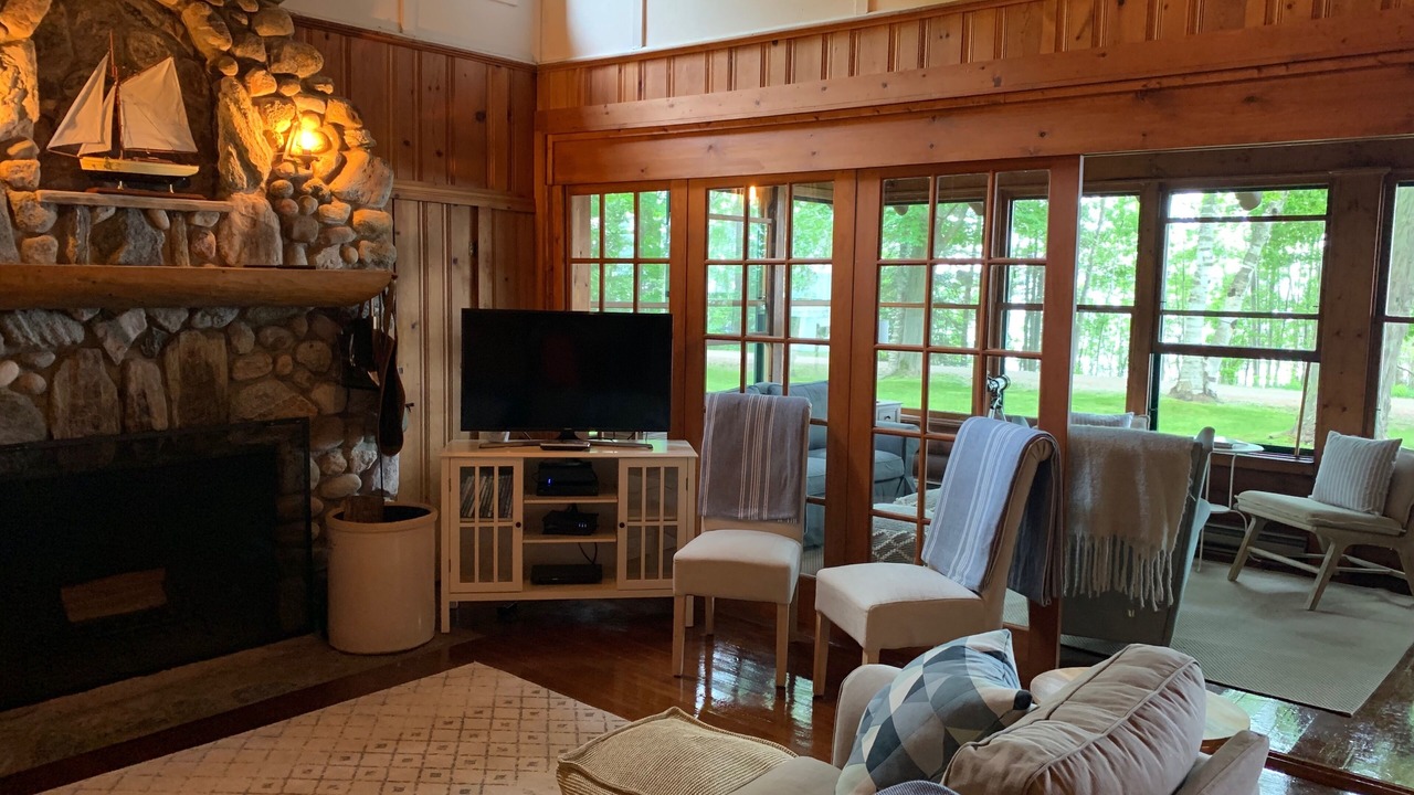 Photo of Livingroom in Northport