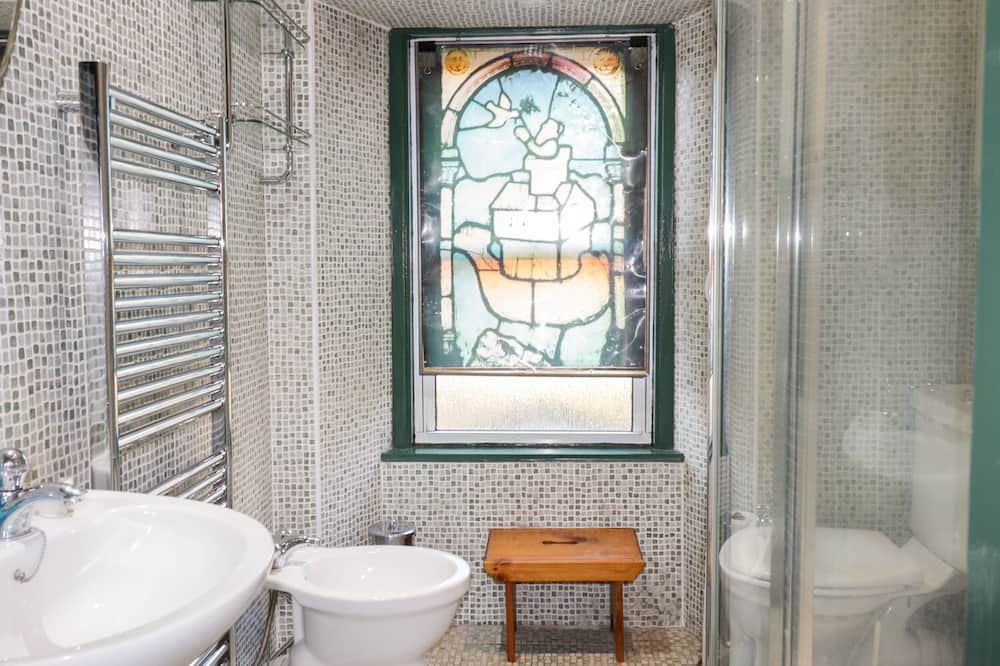 Photo of Bathroom in East Linton