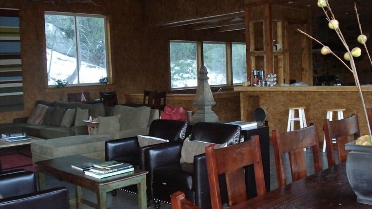 Photo of Livingroom in Pine Cove