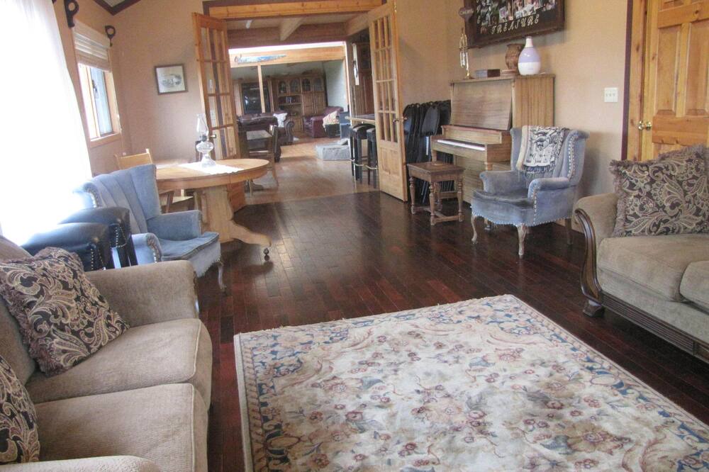 Photo of Bedroom in Mountain View