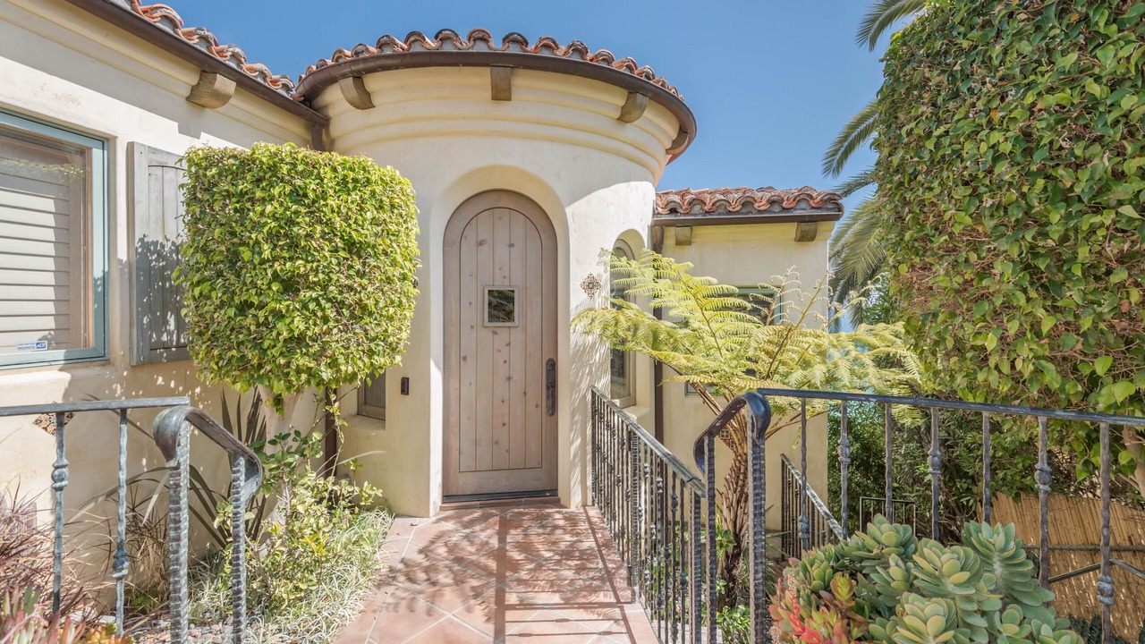Photo of Outdoor in Eastern Malibu