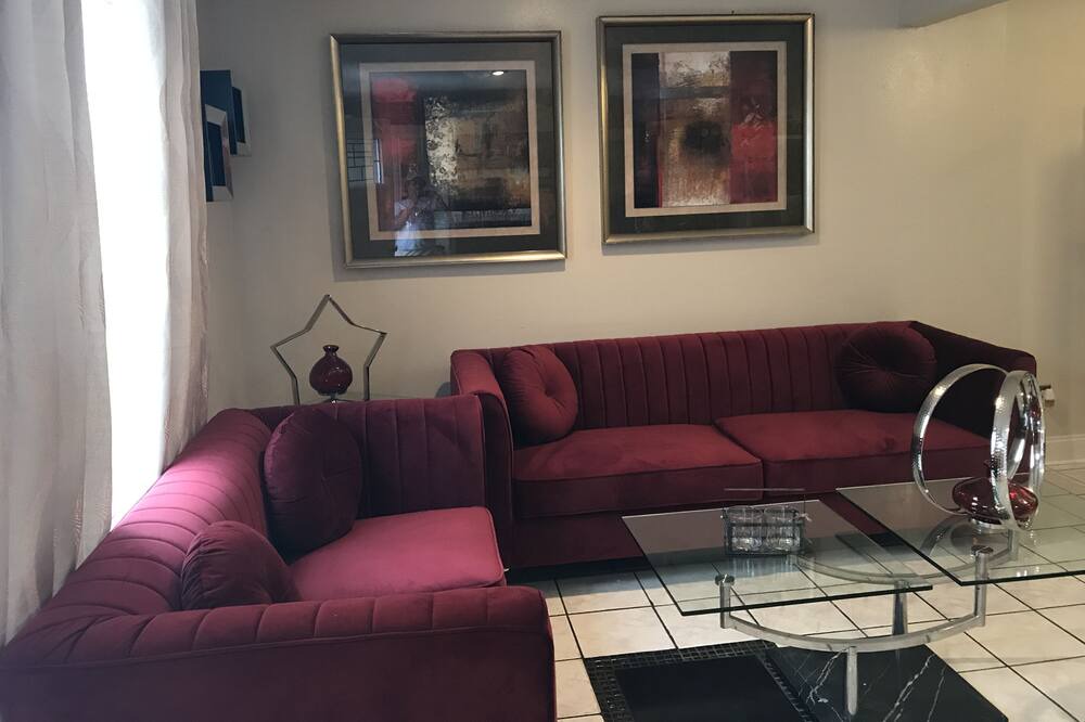 Photo of Livingroom in Village De L'Est