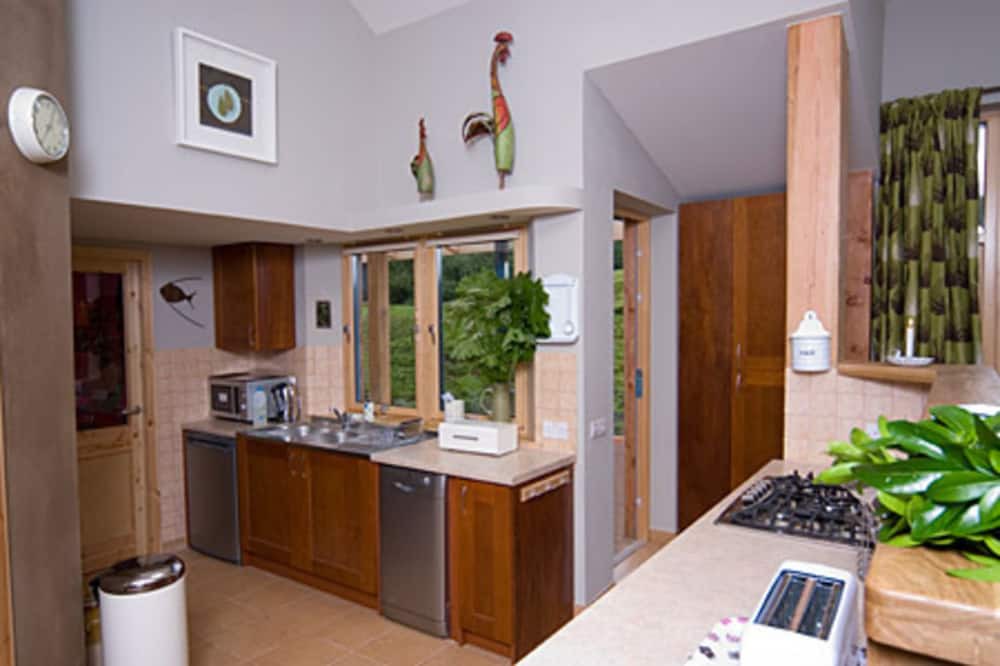 Photo of Kitchen in Taynuilt