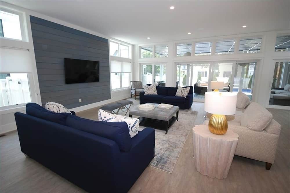 Photo of Livingroom in Dodds Addition